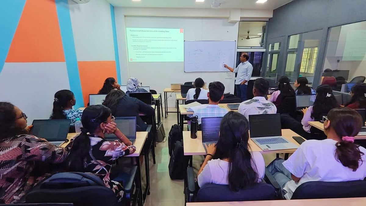 An ACCA class in session at Skilledgrad Purasaiwakkam